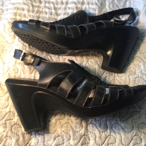 Strappy sandal heels - Picture 5 of 9